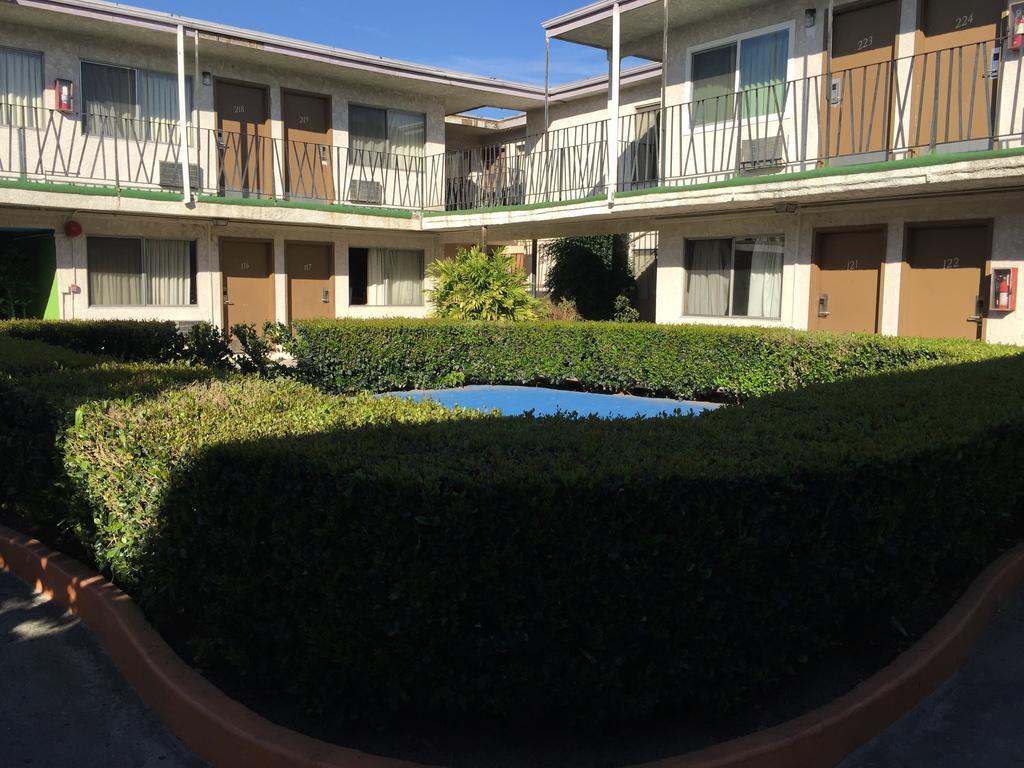 M Motel El Monte 로스앤젤레스 외부 사진